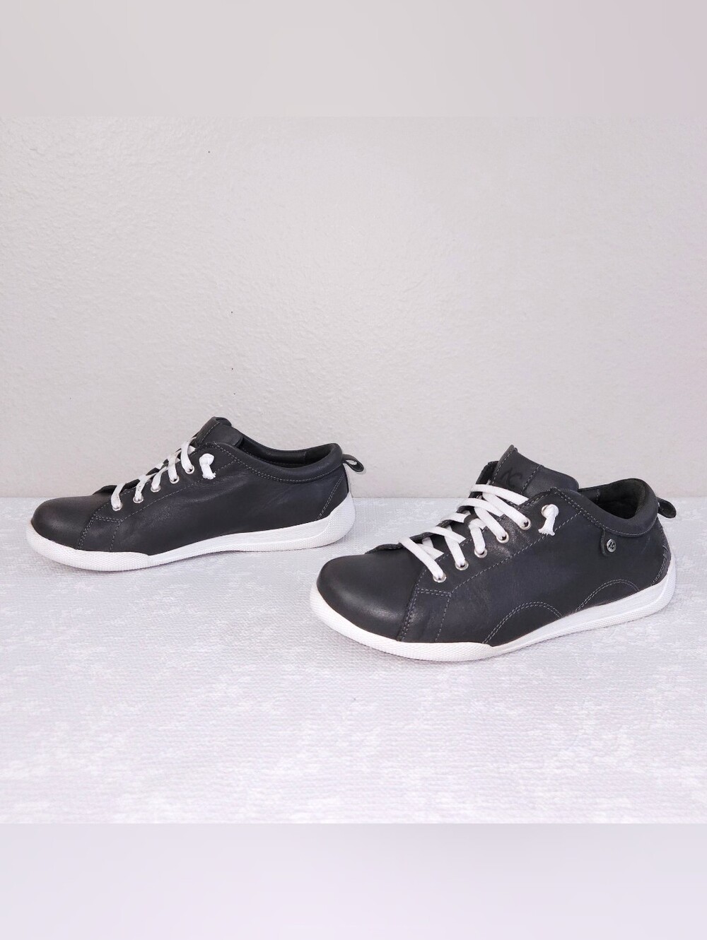 Andrea Conti Leather Sneakers Gray Lace-Up Trainers